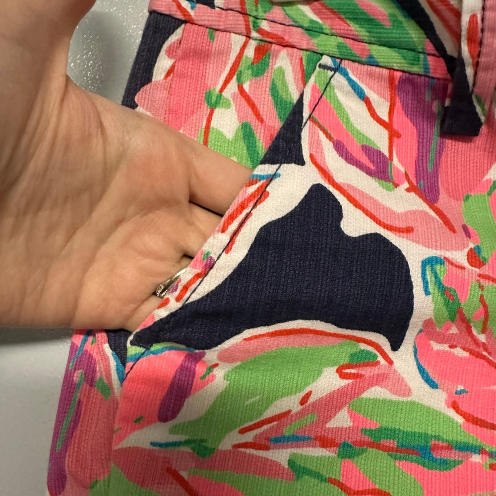 Women's Lilly Pulitzer Callahan Short size 00 Pink Navy floral print leaf - Picture 5 of 5